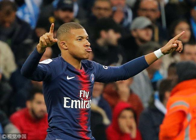 战巴萨贡献2球1助，布鲁日前锋福布斯当选欧冠全场最佳球员