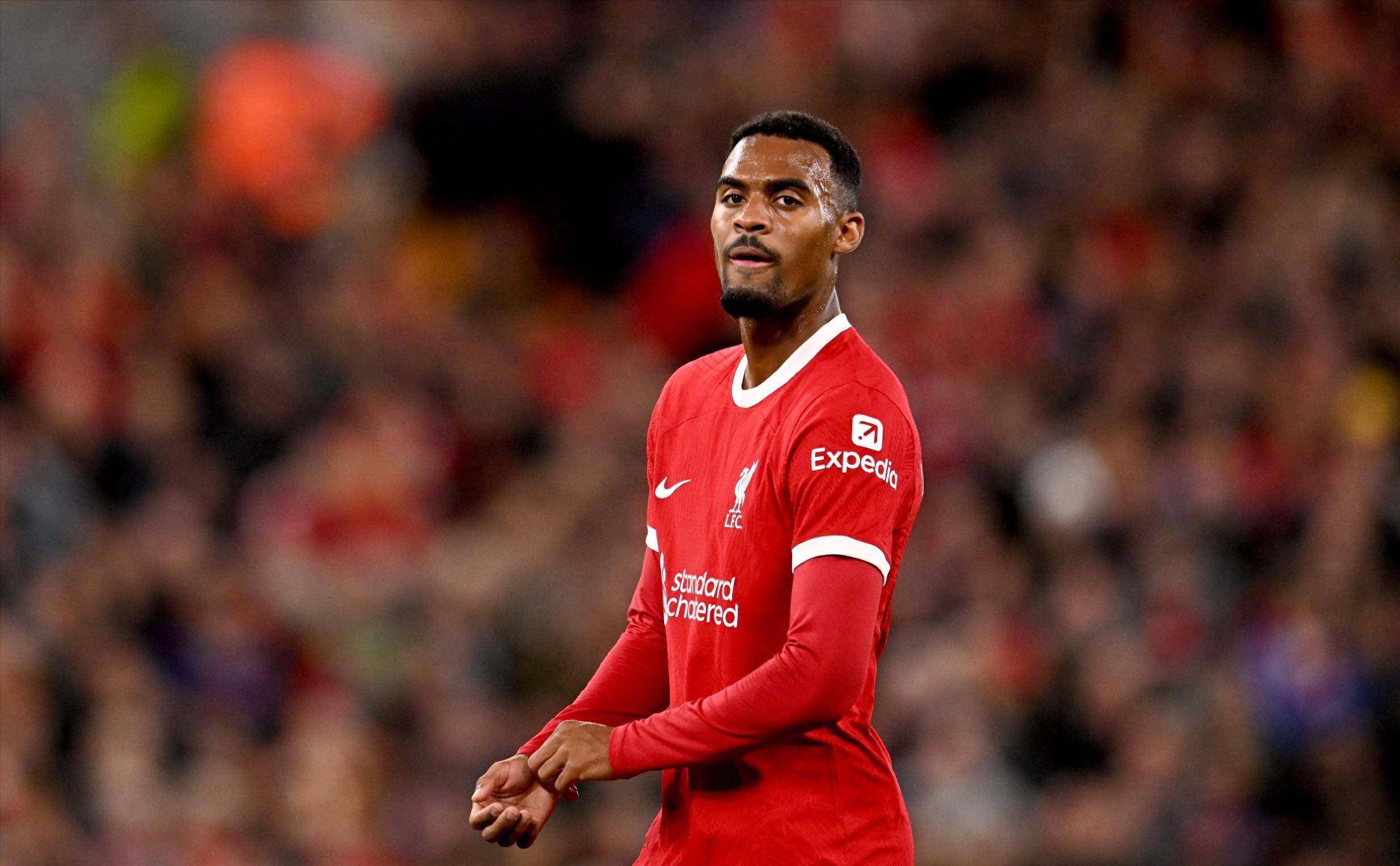 篮球场上常见的五个错误判断（篮球场上常见的五大判断失误）