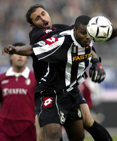 法媒：于帕梅卡诺成为皇马的首选，他已与皇马达成口头协议（法媒：于帕梅卡诺与皇马口头达成一致，已成引援首选）