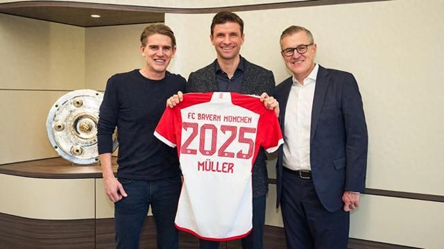 英超最新积分榜：阿森纳6分优势领跑，曼联输球排第10（英超积分最新形势：阿森纳领先6分居首，曼联告负跌至第10）