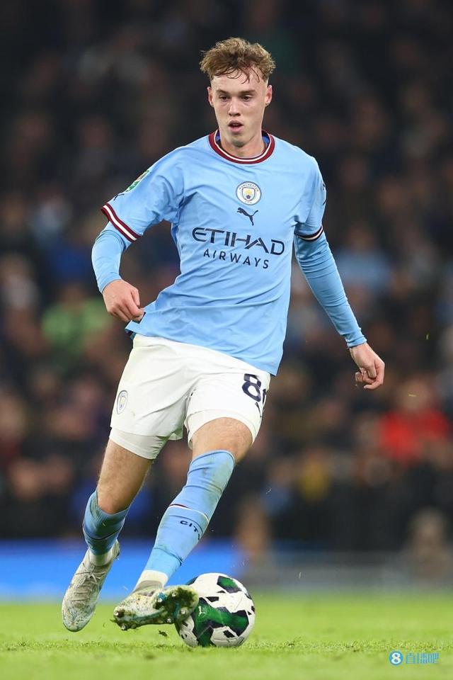 韩足晚报（2025.12.8）富川历史性闯进K1舞台（韩足晚报（2025.12.8）：富川队历史性跻身K1行列）