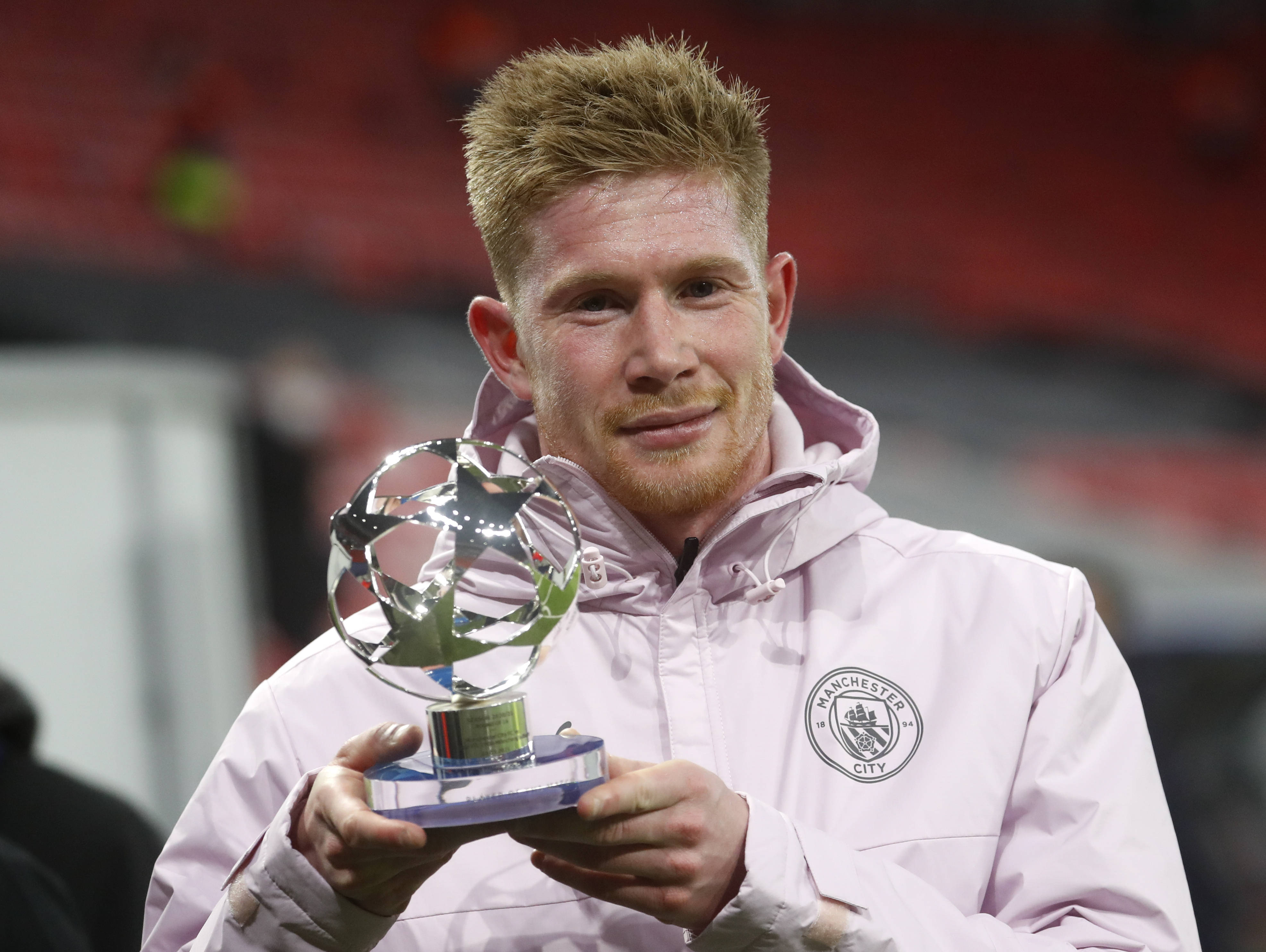 判若两队，武汉三镇前14轮5胜3平6负，后16轮1胜4平11负