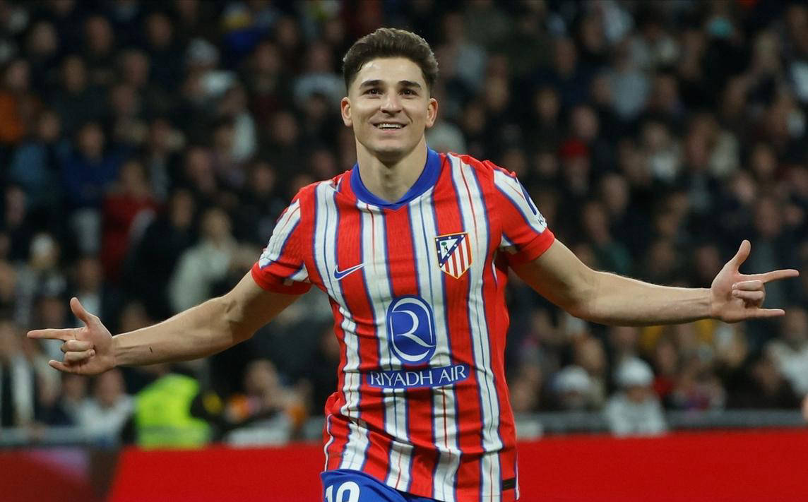 普利希奇：魔笛确实送了手机；看年轻队友表演会让我尬穿地心（普利希奇：魔笛确实送了手机；看年轻队友表演我尴尬到想钻地缝）