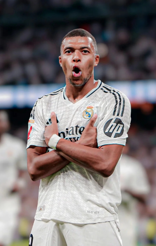 魏祥鑫：踢了一个赛季的中超之后更自信了，身体也更壮了（魏祥鑫：经历一个中超赛季后自信倍增，身体更强壮）