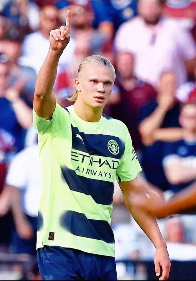 凯尔特人连续两场获胜，进攻体系稳定（凯尔特人收获两连胜，进攻端延续稳定表现）